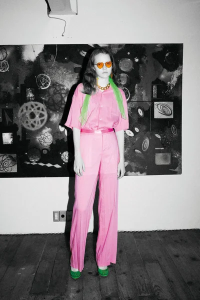 Look 18